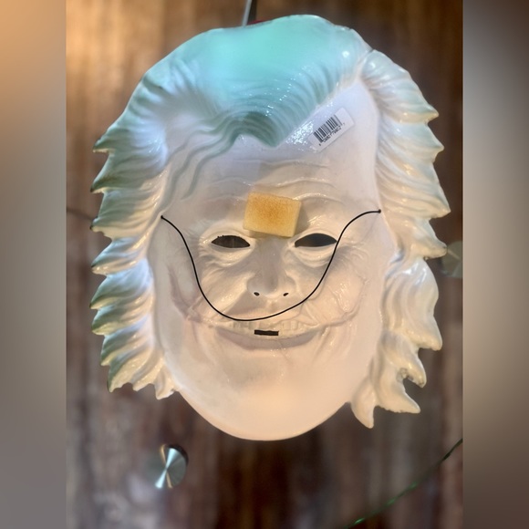 Joker Mask - Dark Knight - Picture 4 of 5